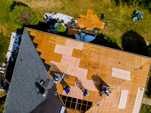 Quick and Trustworthy Emergency Roof Repair Services in Mineola, NY